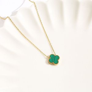 Pendentif Collier de trèfle à quatre feuilles Cleefs Colliers Designer pour femmes bijoux Sier Green Z5M0 # Nice