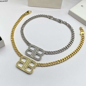 Pendentif bijoux boucles d'oreilles nouveau Double lettre diamant chaîne collier léger luxe de haute qualité
