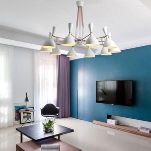 Hanglampen 10 Creatieve woonkamerlamp Modern Minimalistisch LED Huis Smeedijzeren Mode Slaapkamer Restaurant Chandelier Art El Hall Light