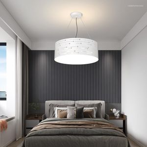 Lampes suspendues 50cm Décoration de la maison moderne Table à manger Lustre Chambre E14 Luminaires de vie Nordic Loft Lustres Plafond