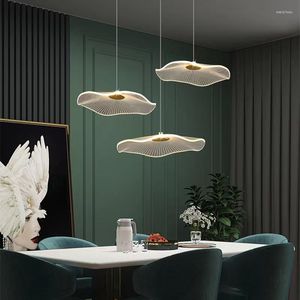 Lampes suspendues Acrylique Lotus Feuille Mur Moderne LED Applique AC110-240V Maison Salon Salle À Manger Chevet Décor Intérieur Luminaire