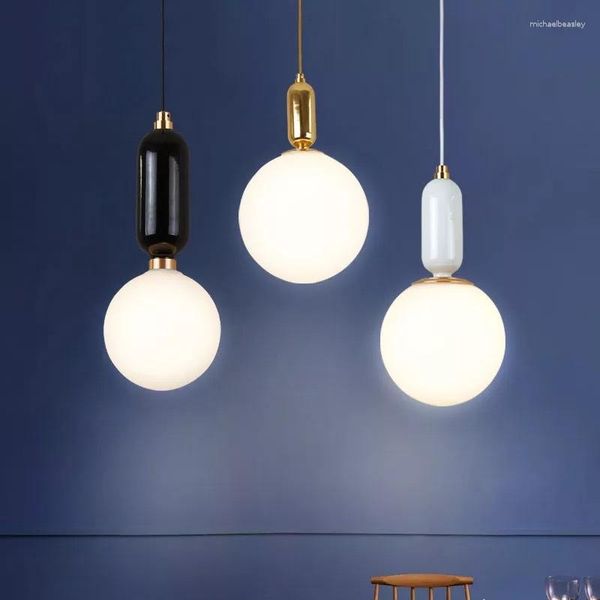 Lampes suspendues Cottage Living Decor Crystal Ball Lamp Glass Star Led Light Lustre Éclairage Marocain