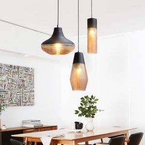 Lampes suspendues Cottage Living Decor Rétro Lumière Lustre Araignée Industrielle Verre Rond Fer Cuisine Designer De Luxe