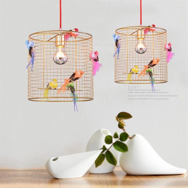 Lámparas colgantes Creative Colorful Bird Cage Light Morden Dormitorio Balcón Sala de estar Lámpara de hierro Decoración para el hogar Led Cocina Colgante306j