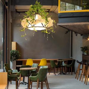 Lámparas colgantes Estilo industrial Araña de flores de cerezo blanco para música Restaurante Bar Leche Tienda de té Lámpara de planta Accesorios de iluminación