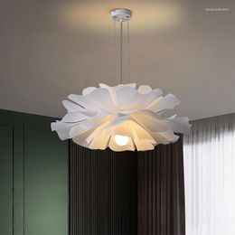 Lampes suspendues Lustre de fleur italienne Nordic Salon Chambre Art Blanc Intérieur Ménage Restaurant Café Lampe