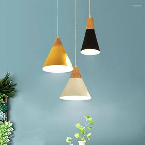 Lampes suspendues Led moderne Simple cuisine plafonniers barre luminaires simples Loft nordique bois salon E27