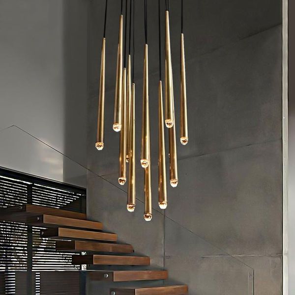 Lampes suspendues lumière luxe escalier lustre tout cuivre post-moderne grand appartement salon duplex couloir long