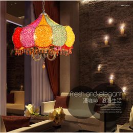 Lámparas colgantes Dormitorio mediterráneo Restaurante Araña Lámpara decorativa bohemia Estudio de color de cristal creativo