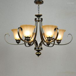 Hanglampen metalen woonkamer kroonluchter Europeaan luxe bronzen eetrestaurant Round Glass lampenkaplampen