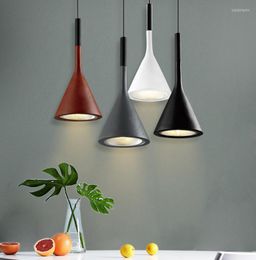 Lámparas colgantes Comedor moderno Cocina Luces Lampadario Sospensione Moderni Nordic Home Decor Lustres Para Sala De Jantar Hanglamp