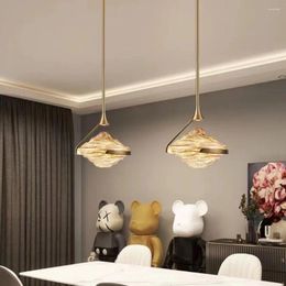 Pendants lampes modernes italien minimaliste lampe en verre ambre ambre suspendu luxueux lustre en fer pour îlot de cuisine