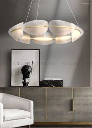 Lámparas colgantes Moderno LED Acrílico Lámpara redonda Iluminación de lujo Pétalo Accesorios de dormitorio Nordic Deco Comedor Sala de estar Luces