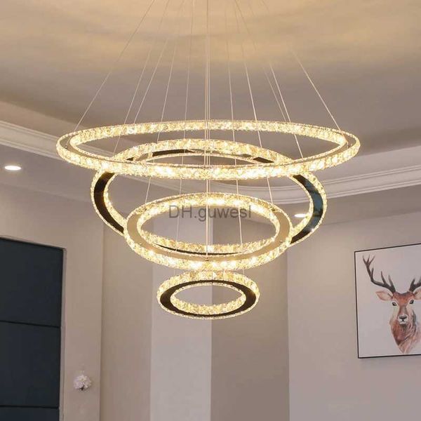 Lámparas colgantes Luces colgantes LED modernas Decoración de la habitación Anillo Lustre dorado Lámpara regulable Lujo K9 Cristal Dormitorio Sala de estar Lámpara de techo YQ240201