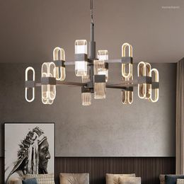 Lámparas colgantes Diseño minimalista moderno Personalidad Dormitorio Luz Modelo de lujo Habitación Luces de comedor creativas WF1107