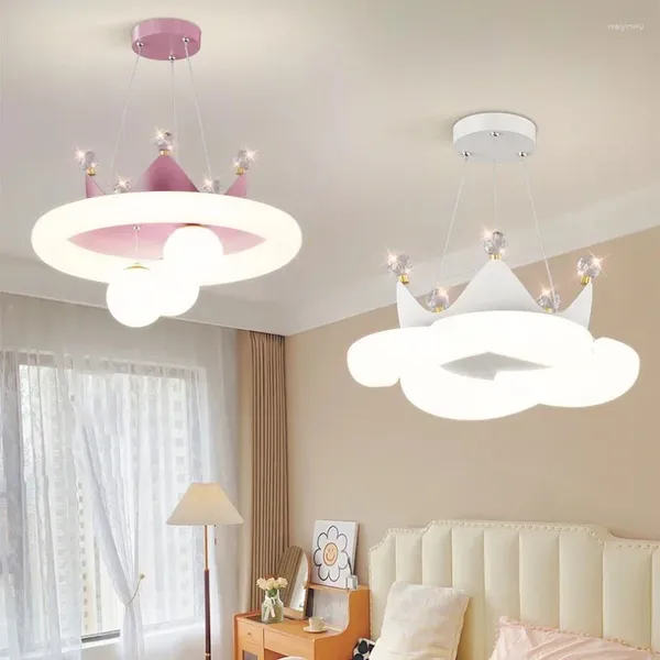 Lámparas colgantes Modern Romantic Princess Room Lámpara Corona Lámpara Corona Nordic Creative Children Boy Chandelier Cloud Luce Led Cloud