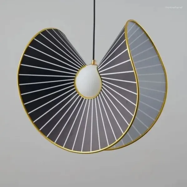 Lampes suspendues Nordic Tissu Art Personnalisé Restaurant Light Designer Moderne Simple Spécial Forme Creative Bar Lustre Décoratif