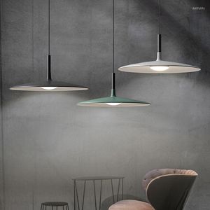 Lautres à LED nordiques Nordics Nordic Lights Lampe pour la table de la table de cuisine Lusters Home Decor Lighting Suspension Design