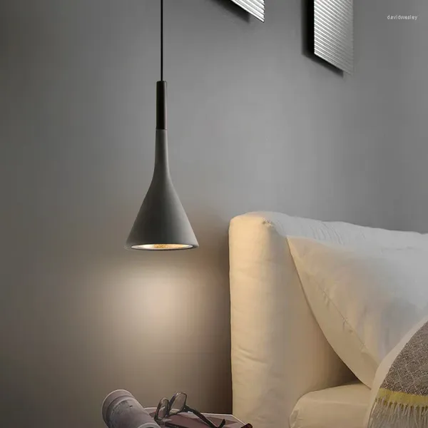 Lampes suspendues Nordic Led Lumières Multicolores Pour Chambre Salon Chevet Bar Décor À La Maison Minimaliste Trompette E27 Luminaires