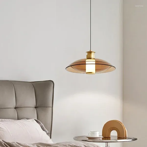 Lámparas colgantes Luz nórdica Araña de cristal de lujo Minimalista Dormitorio moderno Iluminación de noche Restaurante Accesorios LED