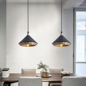 Lampes suspendues nordique Simple salle à manger lumière luxe personnalisé barre lampe de Table LED chevet lustre chambre luminaire suspendu