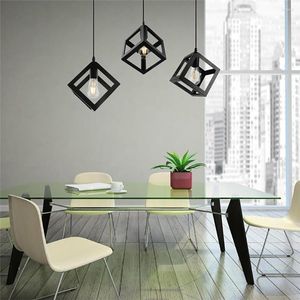 Lampes suspendues Style nordique cube géométrique fer plafonnier luminaire pour ampoule E27