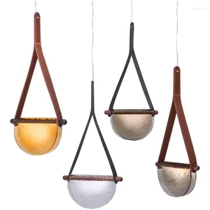 Lampes suspendues Personnalité Art Déco Lampe Nordic Creative Sac à main Droplight Cuir Verre LED Luminaires suspendus Arrivée