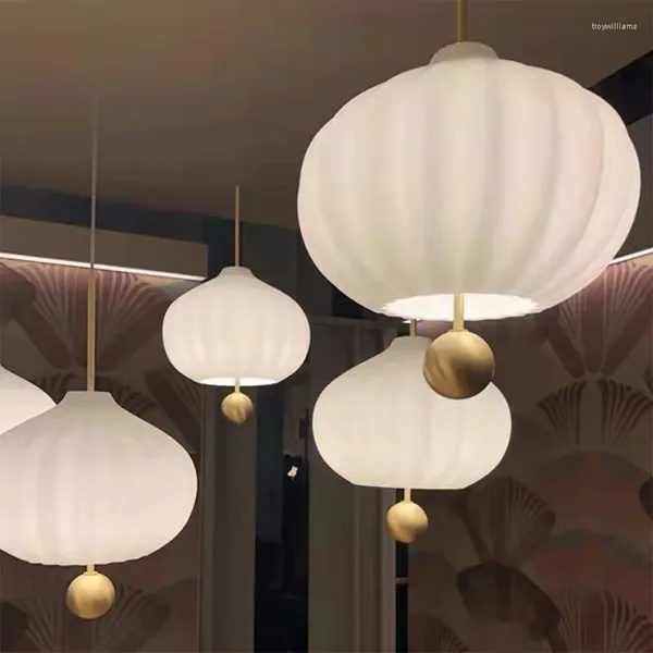 Lampes suspendues Simple verre blanc lampe suspendue cuisine chambre salle à manger café magasin LED pendentif lumières décor à la maison lanterne droplight