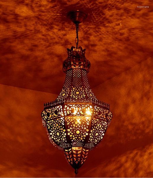 Lampes suspendues à souder Vintage Brass Lamp Cafe Bar Hollow Sculpté Lights.E14 4 AC: 110-240V.