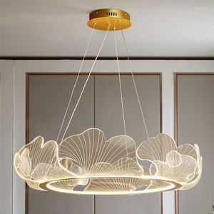 Lampes suspendues L'acrylique LED Gingko Leaf Lustre Design d'avant-garde Creative Dining Room Light Master Bedroom Hall