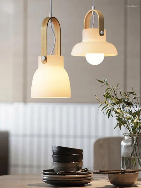 Lampes suspendues Lustre en verre blanc Restaurant en bois moderne Petite maison Lumière Cuisine Bar Chevet Appareils d'éclairage intérieur