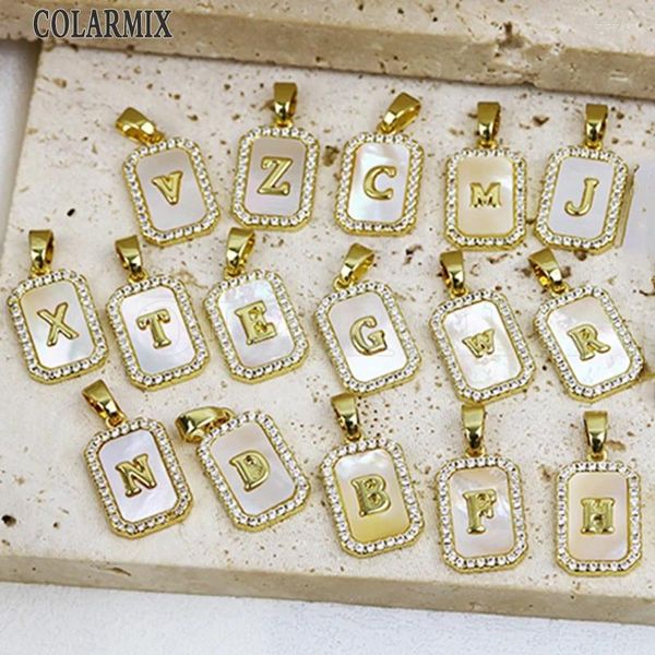 Colliers de pendentif 10 pièces de haute qualité zircon blanc coquille initiale lettre rectangle médaille femme cadeau bijoux de mode accessoires 60415