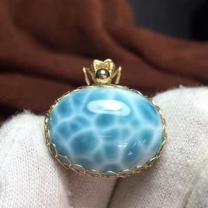 Pendentif Colliers 100% naturel bleu Larimar gemmes cristal forme de baril collier mode femme dame 23x16mm modèle d'eau AAAAApendant collier
