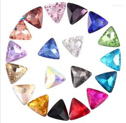 Hangerkettingen 100 STKS / 60 stuks Gemengde kleuren Puntige driehoek Fancy Glazen stenen (verschillende maten)