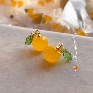 Pendentif Colliers 10pcs mignon naturel jaune calcédoine agate orange guérison gemme bricolage accessoires pour la fabrication de bijoux conception en gros