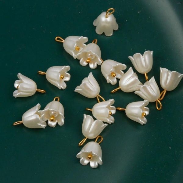 Pendentif Colliers 10pcs Lily de la vallée Feuille tridimensionnelle Fleur ABS Imitation Perle Personnalisé Creative Bijoux Accessoires