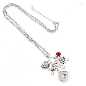 Hangende kettingen 10stcs groothandel geloof ketting ketting stamboom snap 18 mm sieraden cadeau kraag