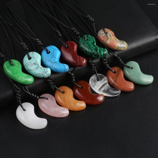 Colliers pendants 10pcs en gros de pierre naturelle Agate Collier en forme de virgule Minimaliste Gift Bijoux à la mode pour hommes Femmes