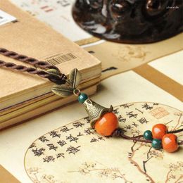 Colliers pendentifs 12 pièces/lot collier simple pour femmes perles en céramique brin long gland pendentifs chaîne de pull bijoux vintage cadeau