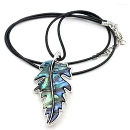 Pendentif Colliers 15x50mm en forme de feuille naturelle en forme d'ormeau en alliage broche 50cm hommes bracelet en cuir collier pour femmes charmes chakra bijoux