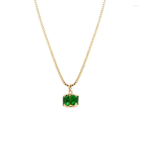 Pendentif Colliers 18K plaqué or en acier inoxydable vert pierre collier carré pour femmes perles chaîne collier délicat bijoux cadeau