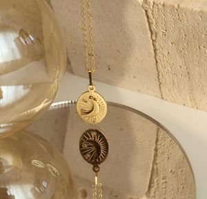 Colliers pendentifs plaqué or 18 carats en acier inoxydable 316l collier de pièces rondes Hip Hop bijoux à la mode titane lune