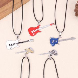 Pendentif Colliers 1PC Mode Hommes Femmes En Acier Inoxydable Guitare En Cuir Collier Bijoux Cadeau