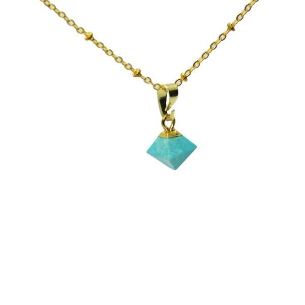 Pendentif Colliers 1pc Vert Petite pierre naturelle Femmes Chaîne Collier Gold Point Bijoux Guérison Gem Howlite Square Fille