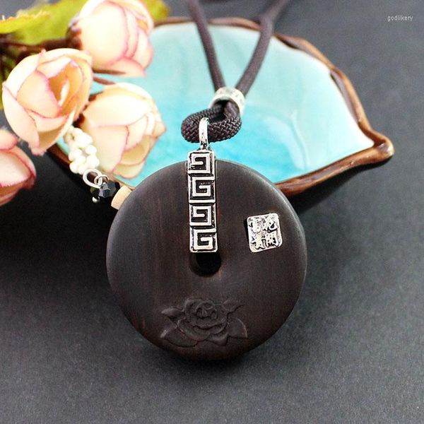 Pendentif Colliers 1pc main noir bois de santal bois long collier huile essentielle bouteille parfums et parfums pour femmes