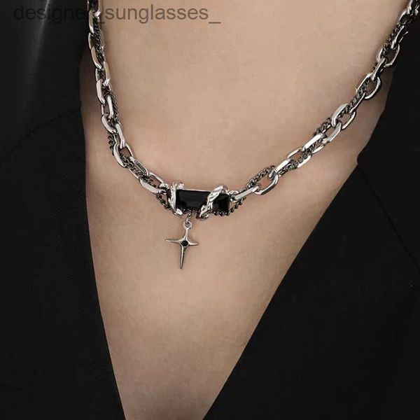 Pendentif colliers 1 pièce Punk noir Zircon croix étoile pendentif collier pour femmes hommes Vintage coréen Cool titane acier chaîne tour de cou tendance bijoux L231218