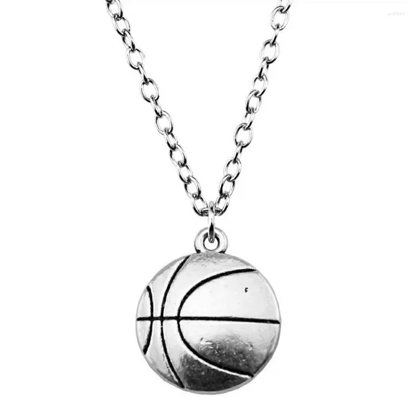 Colliers de pendentif 1pcs Basketball Long Collier Coupages Pendants Perouilles vintage Marqueries Longueur de chaîne 43 5cm