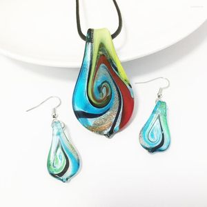 Collares pendientes 1 UNIDS Estilo Chino Collar de Hoja de Cristal de Murano Hecho A Mano Cielo Azul Torbellino Patrón Arenas Joyería Todo-fósforo Cadena de Suéter