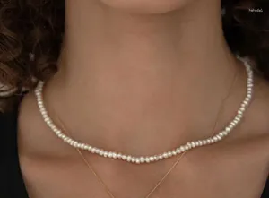 Colliers de pendentif 2-4 mm couloir blanc Perle réalité Natural Freashwater Collier Perles de petite taille 35 cm 42 cm 17 pouces