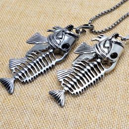 Pendentif Colliers 2 couleurs Forme d'os de poisson Hameçon de pêche Style Punk Hommes Acier inoxydable Chaîne à maillons Accessoires pour